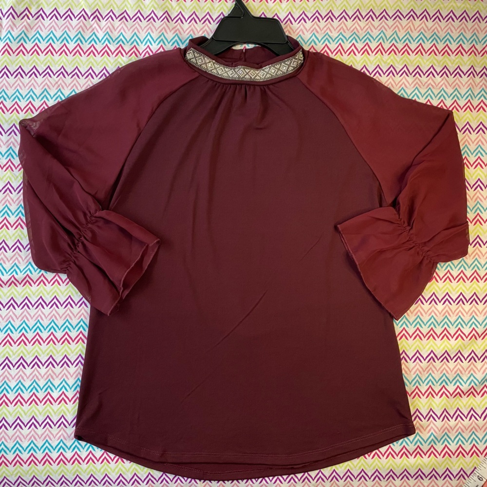 Louise Paris Size M crystal diamonds, high neck, blouse ruffle sleeves